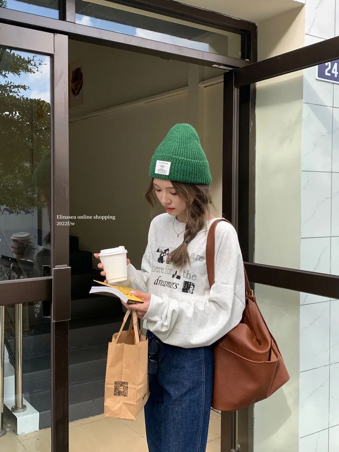 今年最流行的五款卫衣,现在流行这几种卫衣