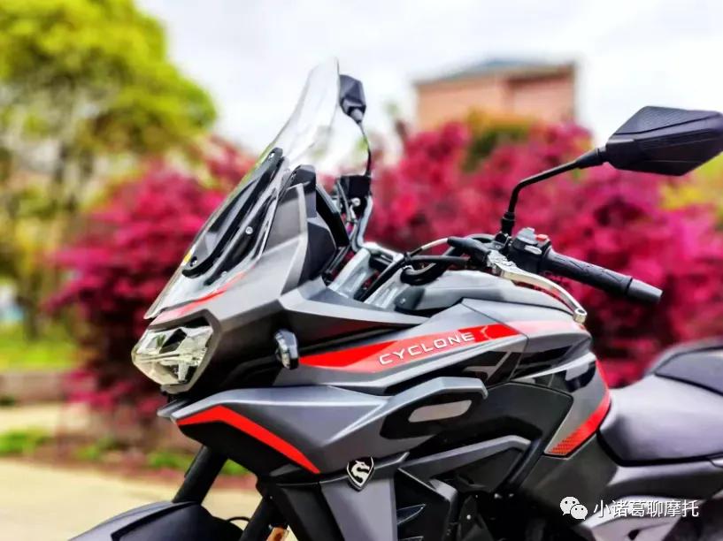 125摩托车整车拆解图片,一辆摩托车都有什么零件组装过程