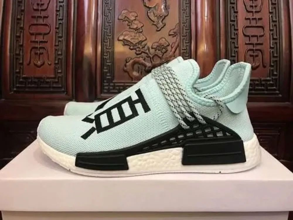 阿迪达斯在中国销售额下降分析,阿迪达斯怎么越来越便宜了