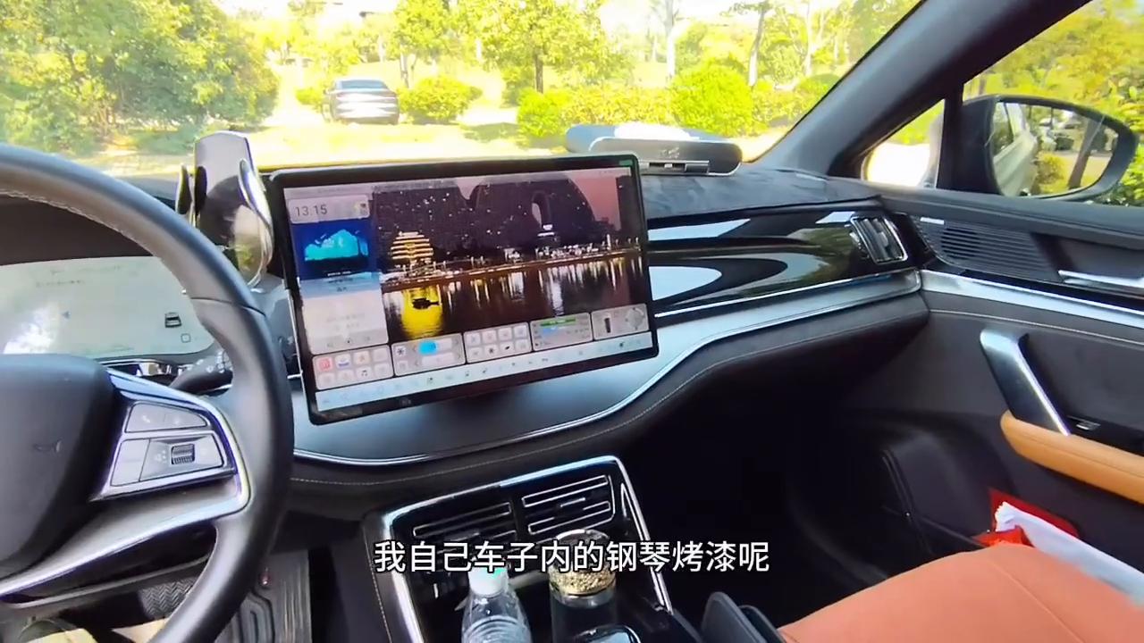 比亚迪钢琴漆修复,比亚迪钢琴烤漆如何清理