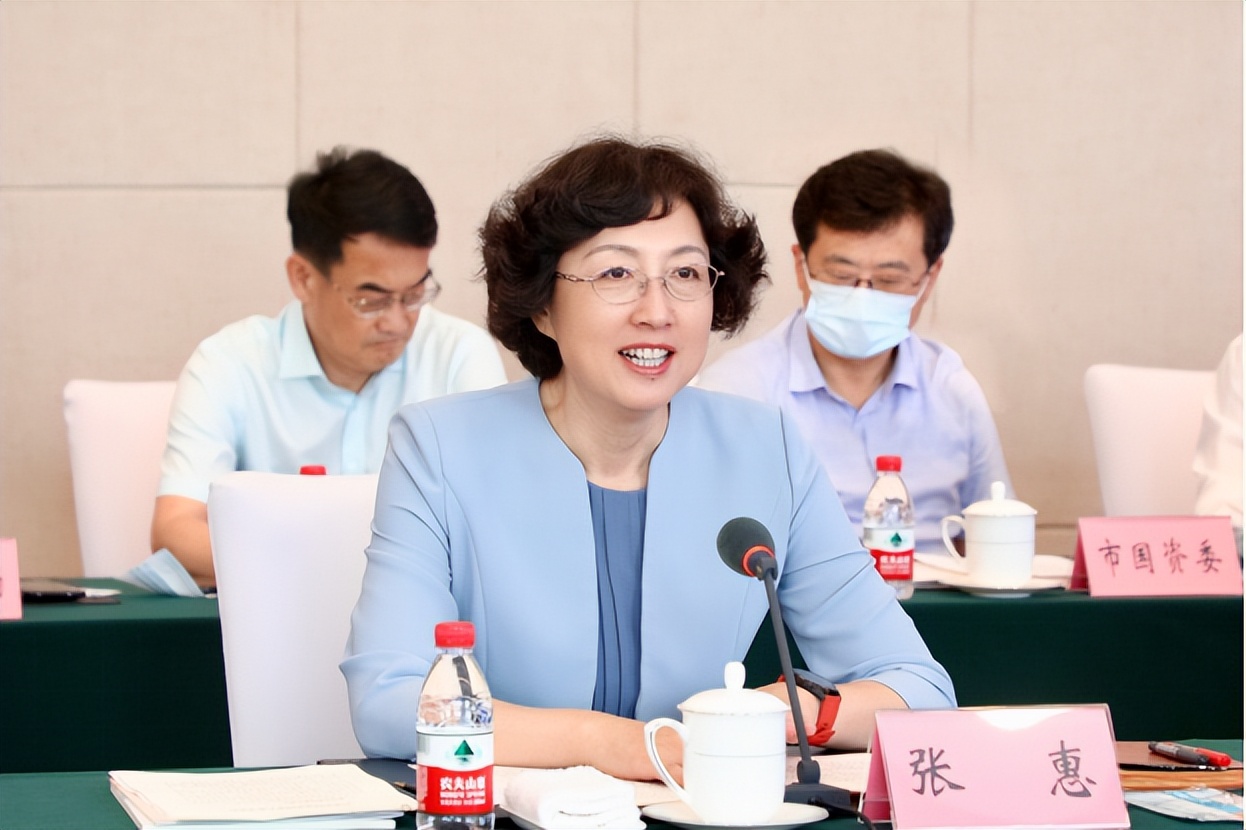 山东16地市*党**政领导，5位是女干部