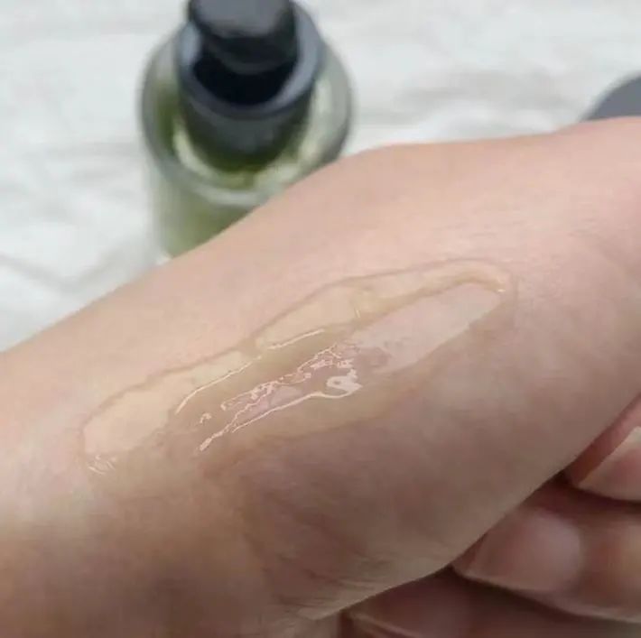 黑绷带是最好的护肤品吗,黑钥匙面霜和黑绷带哪个适合痘痘