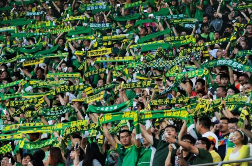 这才是足球比赛的精彩瞬间,这才是足球历史上最精彩的一幕