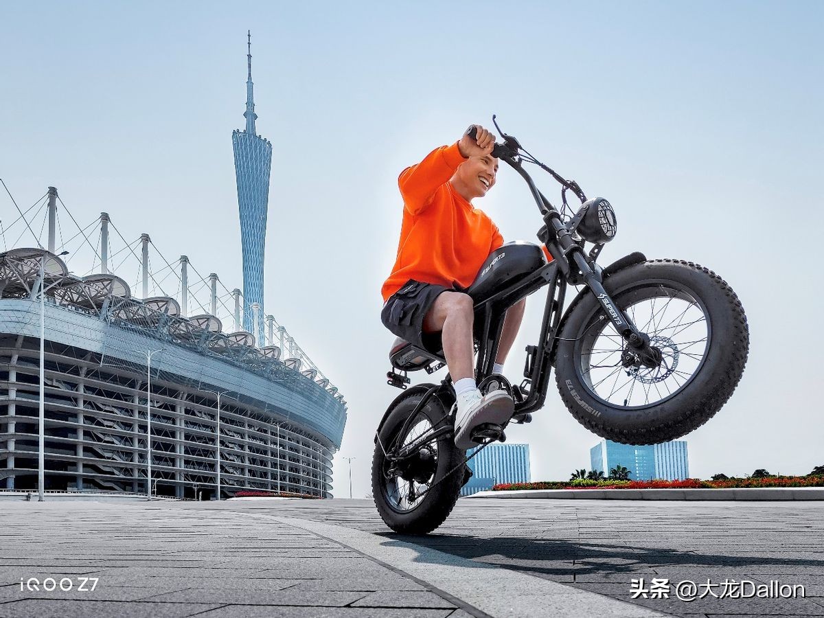 iqooz7开启超级闪充好不好,iqooz7新品发布测评