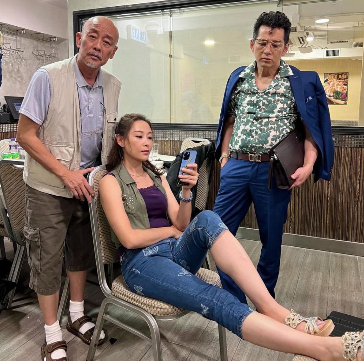 杨怡姐姐个人资料,杨怡两姐妹婚姻