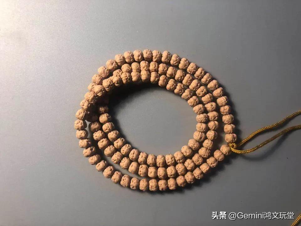 最容易盘的手串推荐,新手入坑千万别碰这些手串