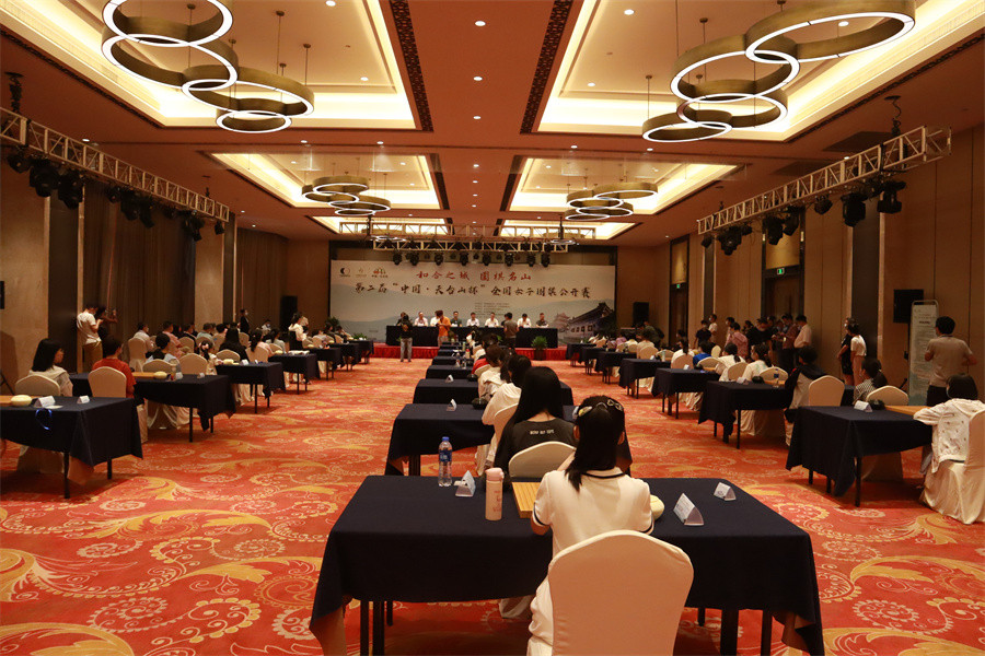 天台山杯吴依铭开门红俞斌：训练是本手比赛下出妙手