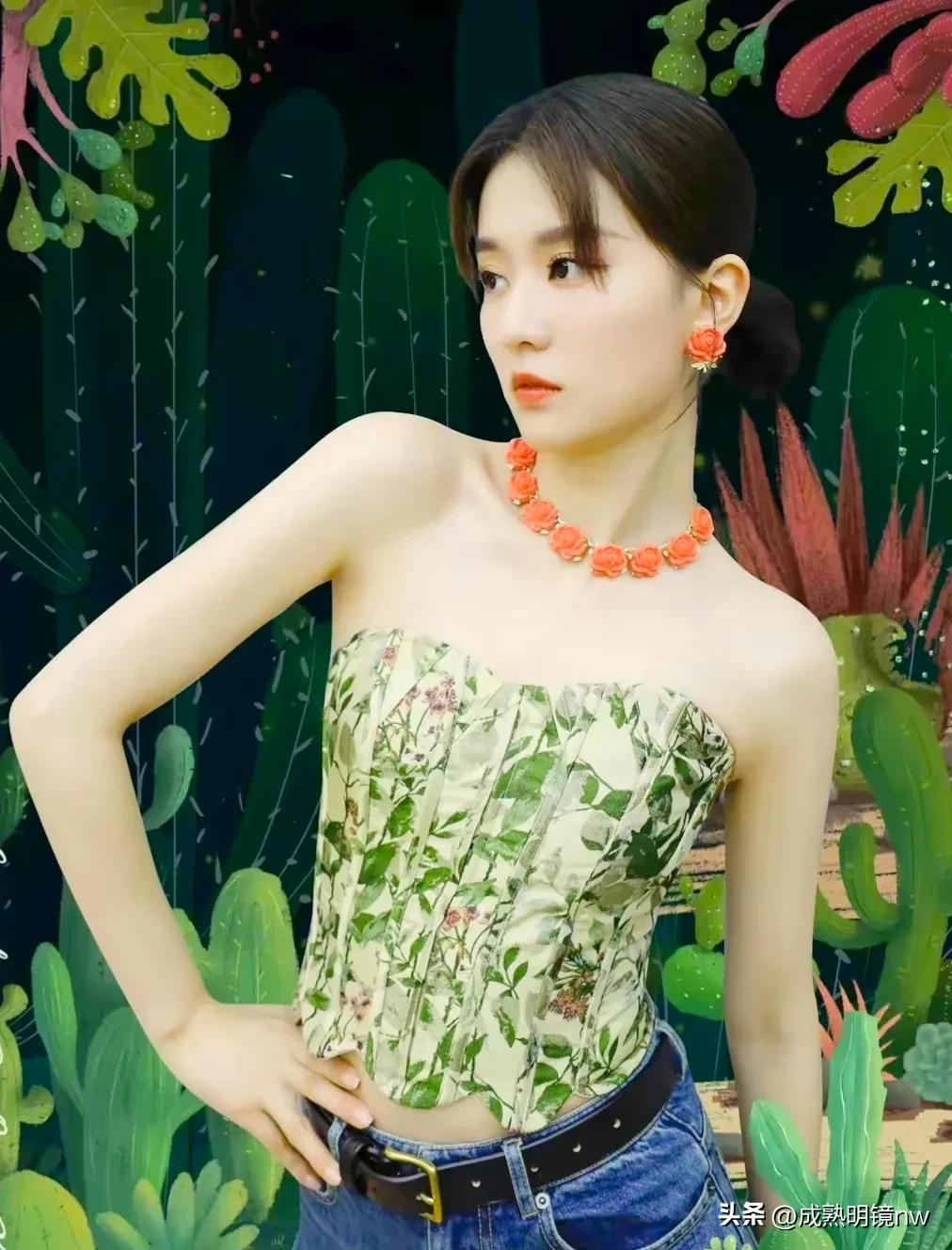 乔欣清新的写真照壁纸,乔欣古装写真照是什么