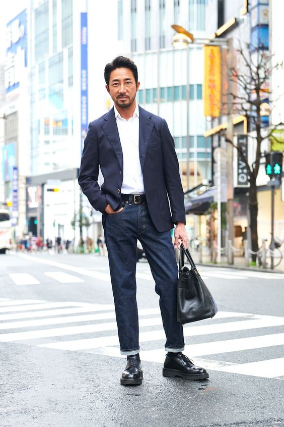 西装牛仔裤男生高质量,西装牛仔裤这样穿时髦洋气又高级