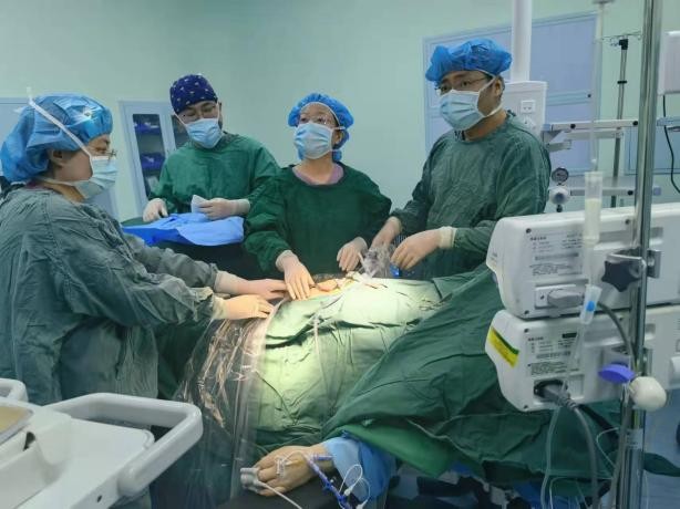 沈阳市四院内外科携手打破腹膜透析置管壁垒