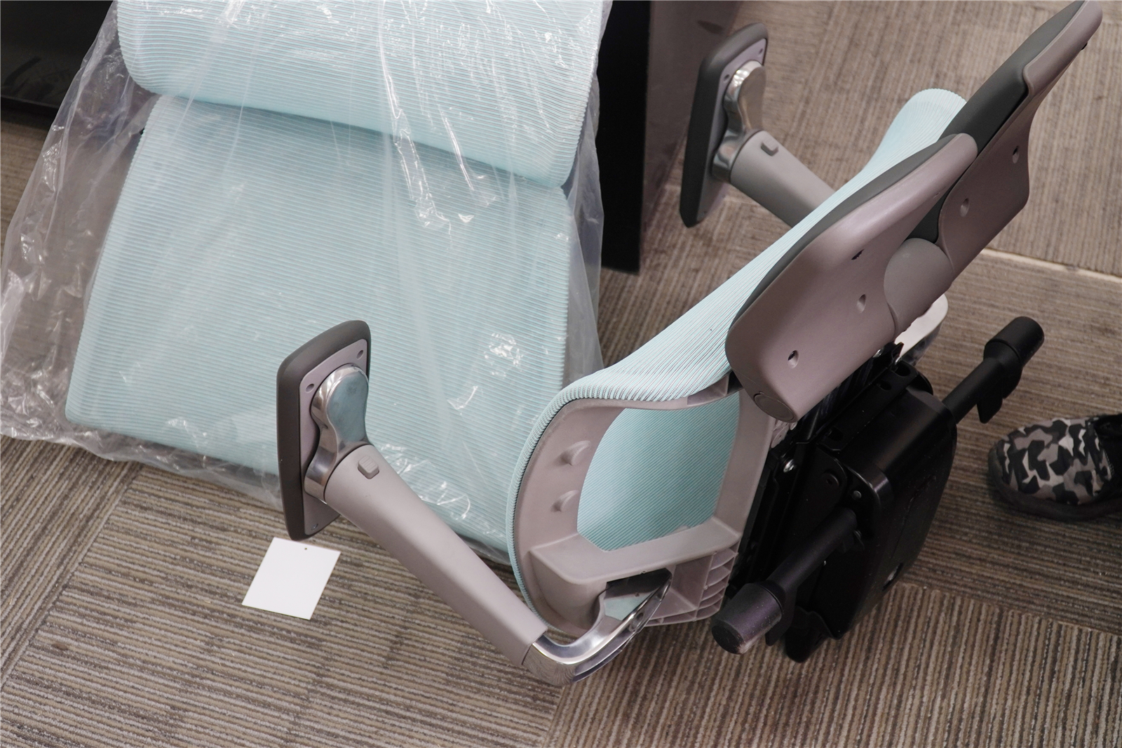 打工人必备办公午休椅,打工人办公室按摩座椅