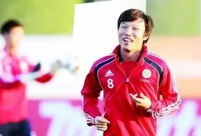 中国足球天才大器晚成,足球史上十位大器晚成的杰出球员