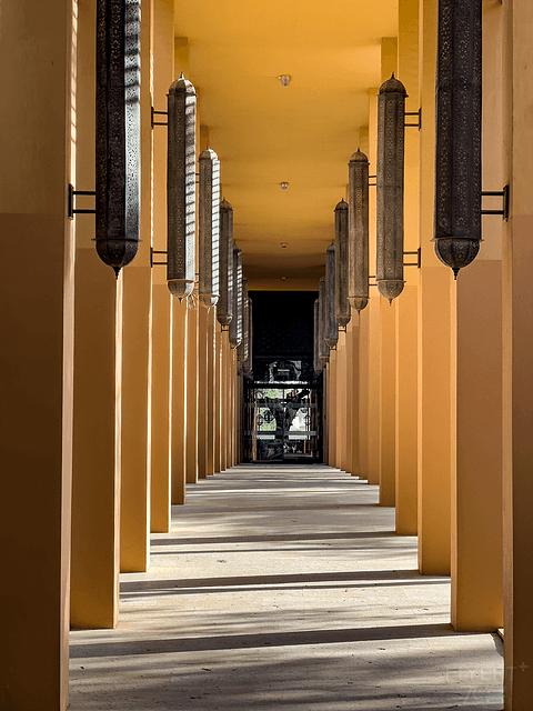 阿联酋丽思卡尔顿,阿联酋野奢帐篷