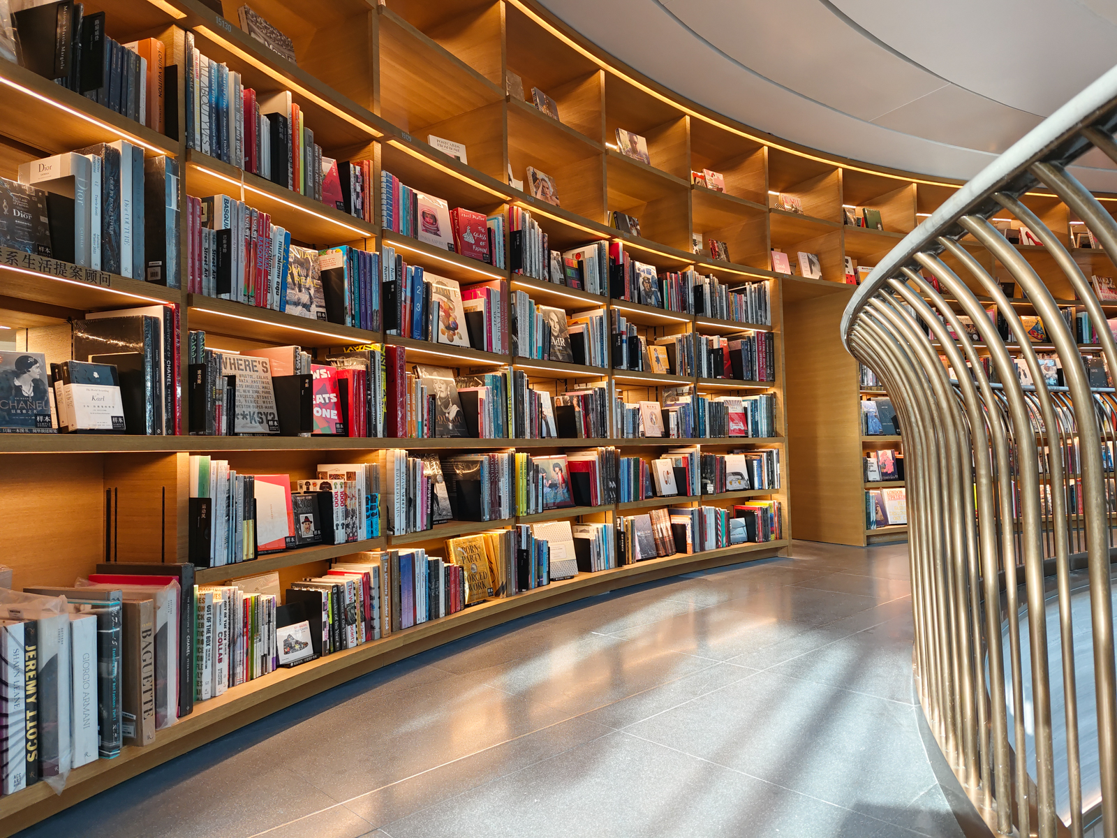 vivoXFlip后续评测：灵巧又好用的美丽小魔盒