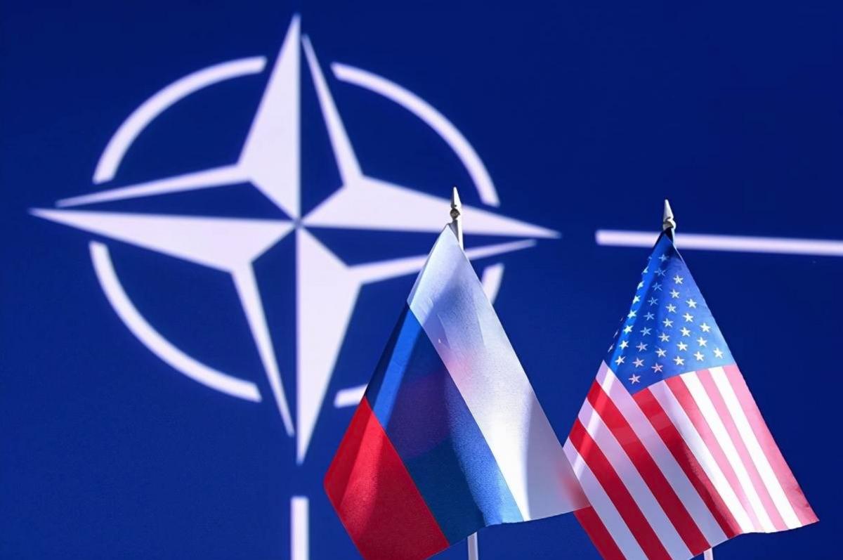 中俄轰炸机战略巡航日本海画面,一石二鸟还是一蛋二鸟