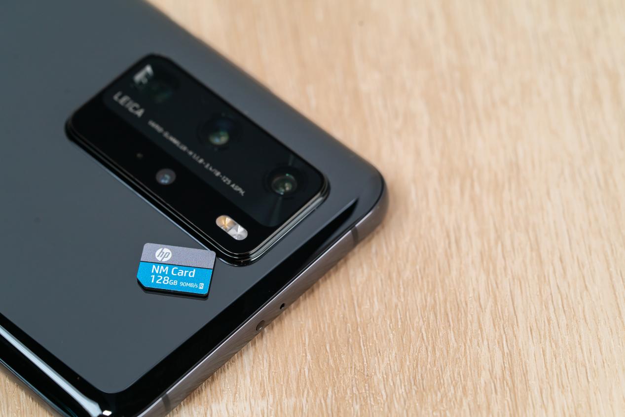 一招解决华为手机容量告急问题!惠普NM100手机专用扩容存储卡