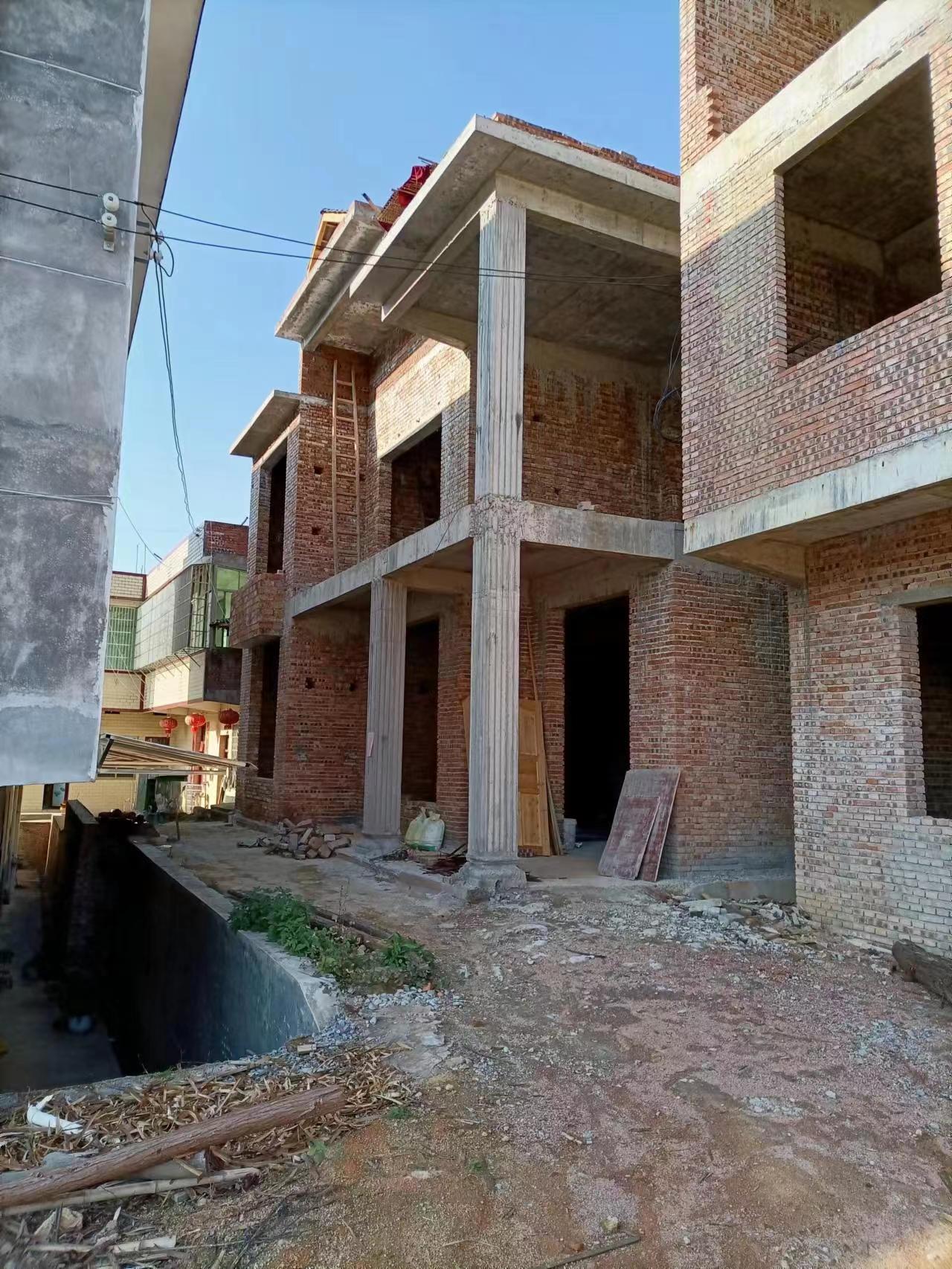 一年收入96910元个人纳税要多少,一个月赚8000的话交税多少