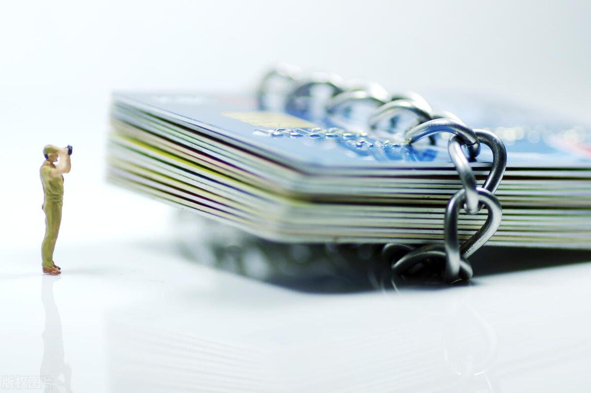 年满16周岁可以办理什么银行卡,满16周岁未成年人办银行卡过程