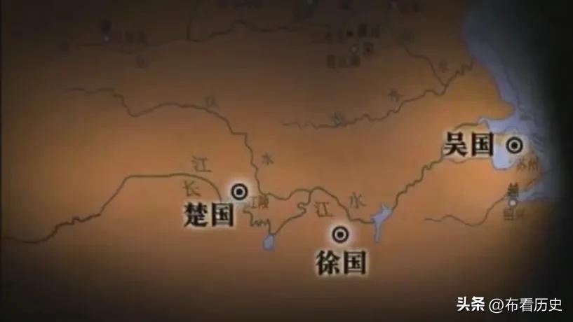 一座不起眼的古墓被发掘,一座千年古墓里的女尸