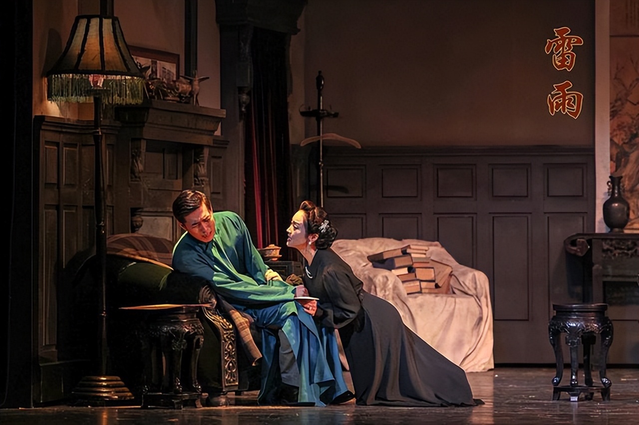 浅谈电影美术在电影中的重要应用,电影美术在电影中的作用