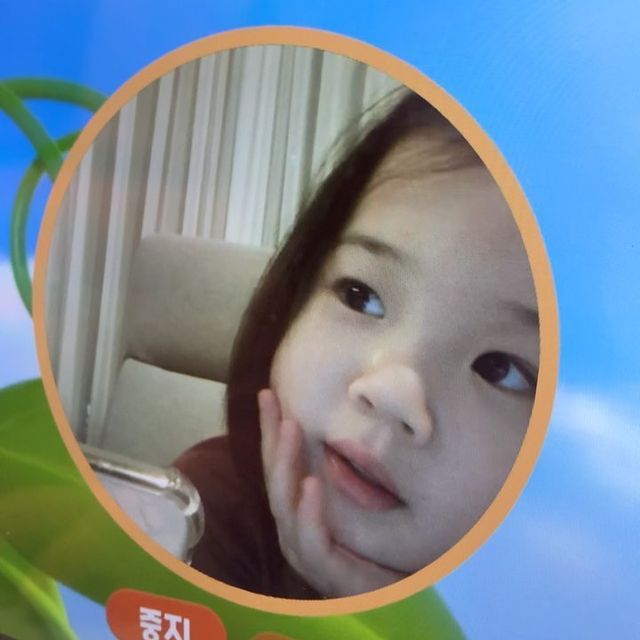 最近超火的可爱小女孩表情包,小女孩可爱萌表情包