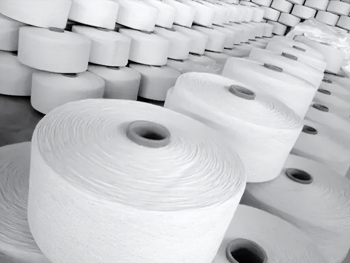 红色资本家荣毅仁:89岁在京逝世,留下4个子女,今独子身价百亿