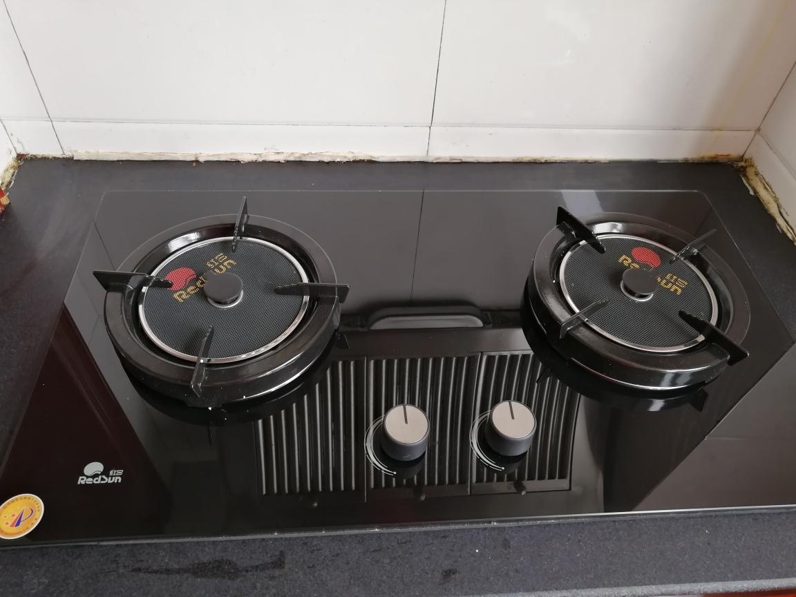 为什么很多人都开始嫌弃“燃气灶”？看完才知道，他们是真聪明