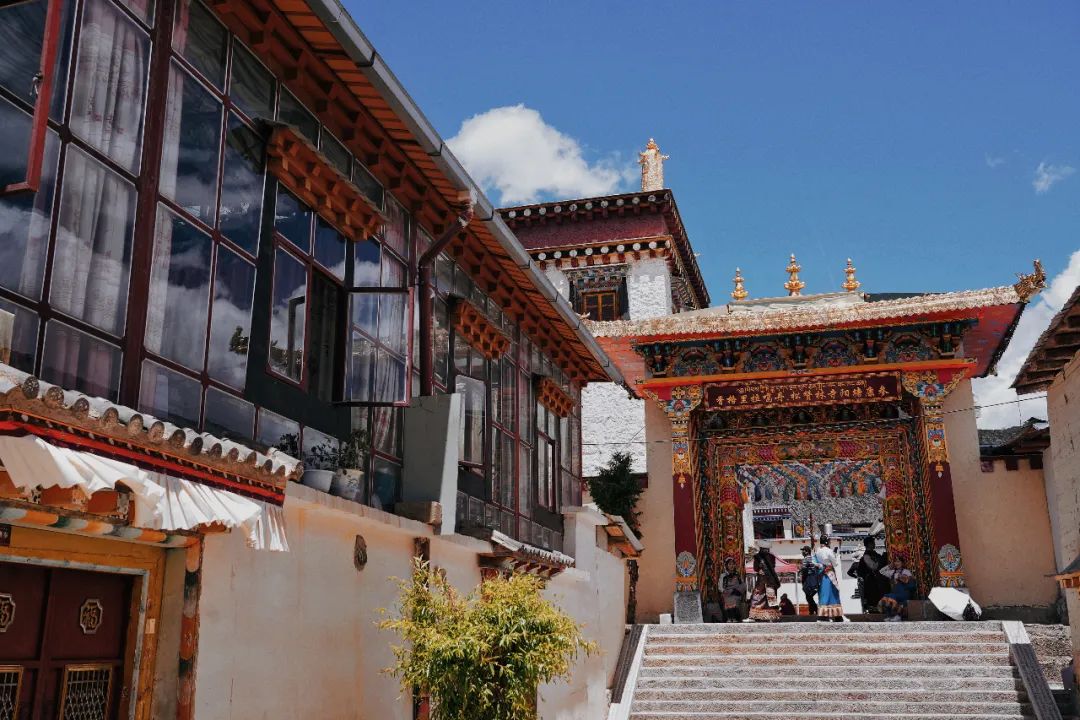 云南香格里拉自驾路况好走吗,香巴拉茶马古道