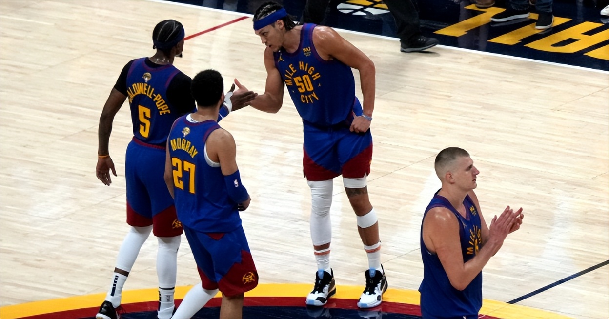 约老师是掘金用选秀权拿下的吗,约老师主动加入詹姆斯队