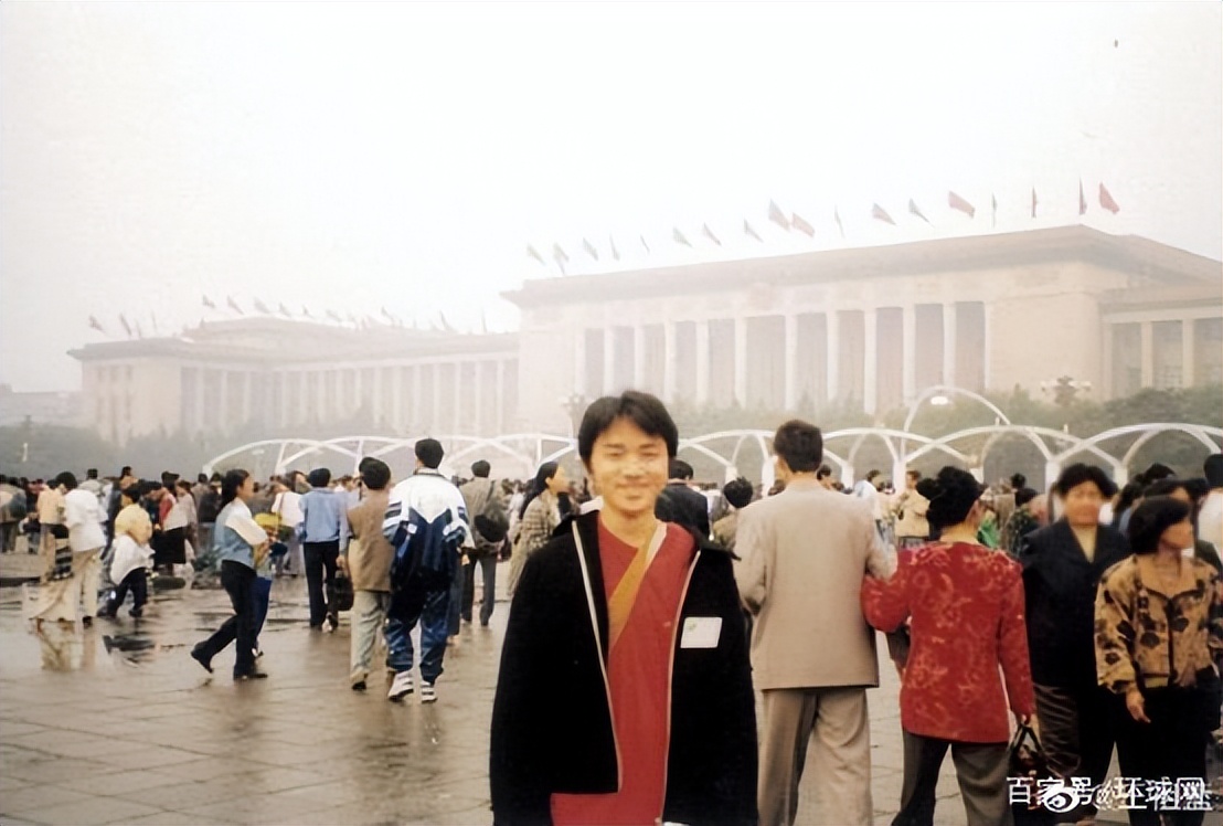 辛巴辛有志带货非洲女子咖啡，多位香港艺人发文祝福祖国祝福香港