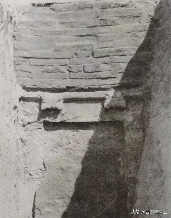 内蒙古敖汉旗大甸子遗址与墓地,敖汉旗下湾子5号辽墓壁画