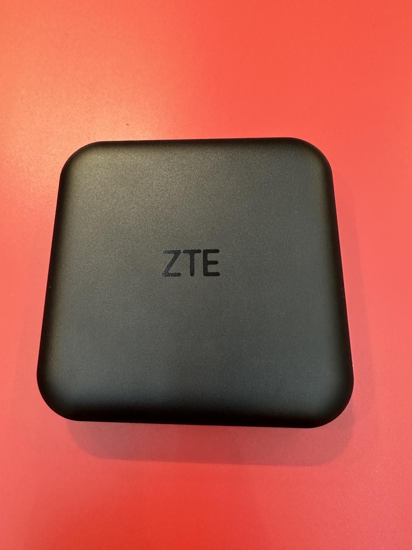 都付过包房费了，找人配唱歌害得花钱？