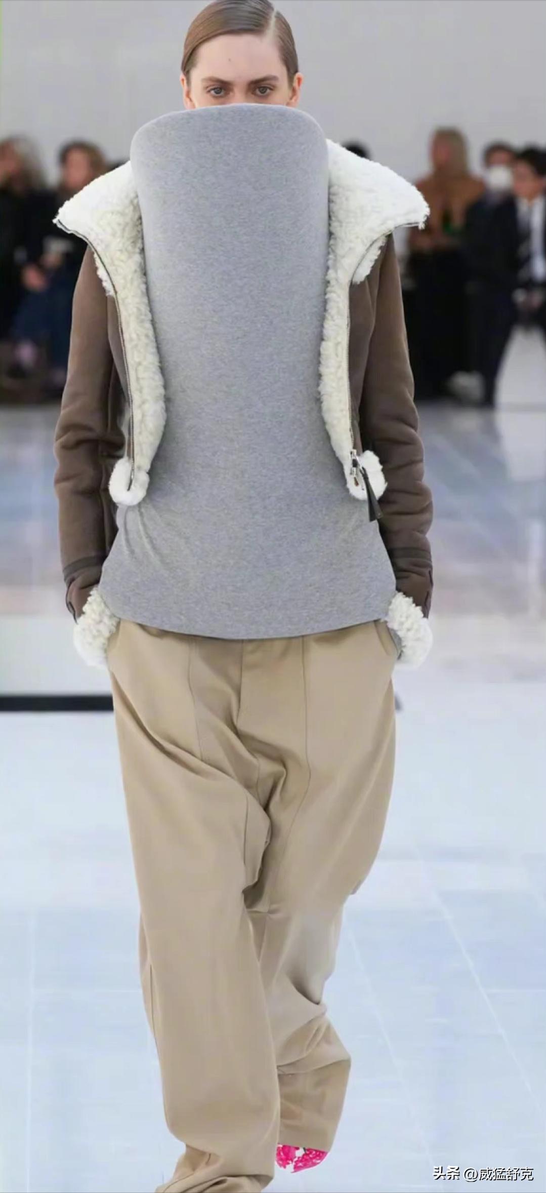 巴宝莉时装大秀,巴宝莉2019春夏时装秀