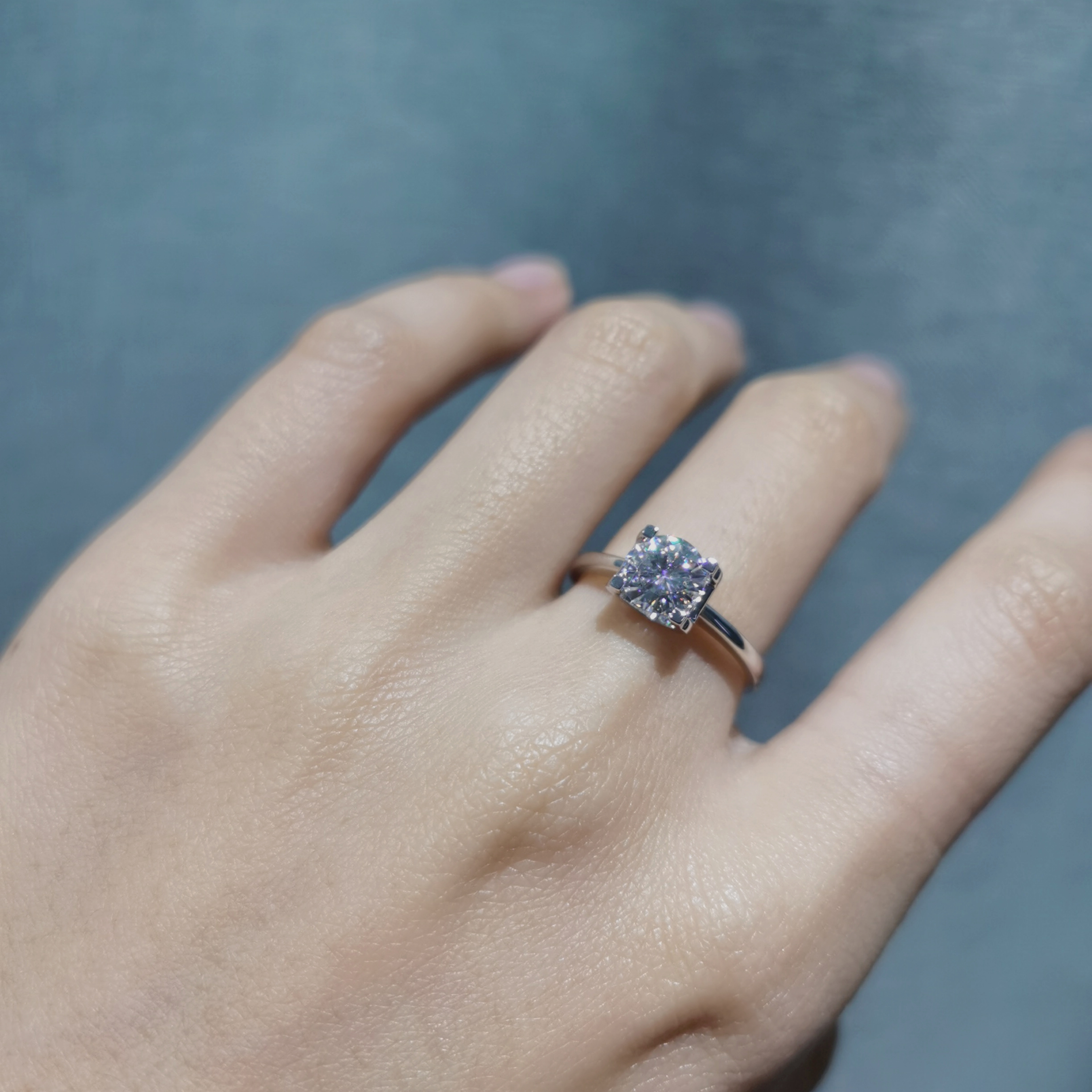 比较推荐的莫桑石店铺,卖莫桑钻的品牌