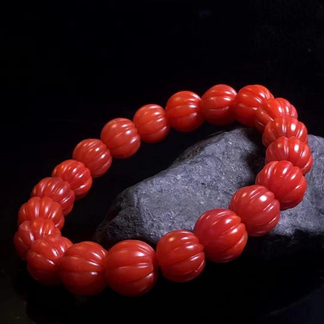 喜欢出汗的人适合哪种文玩,喜欢汗水的文玩有哪些