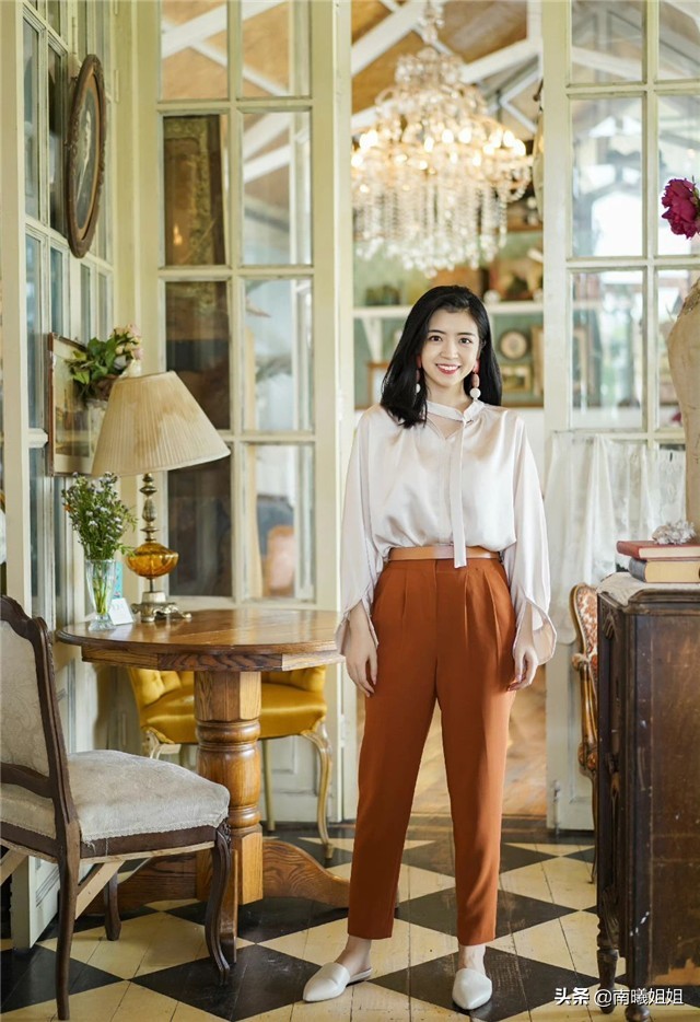 穆勒鞋女2022爆款洋气上档次,穆勒鞋女款高跟居家