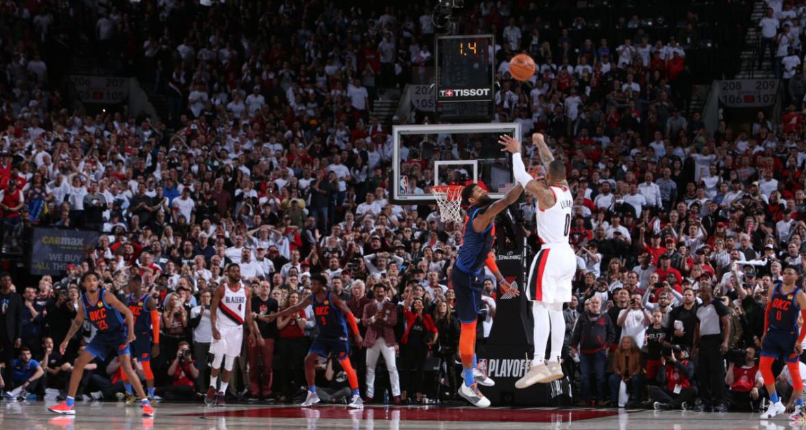 利拉德坚守11年却从未获得冠军,利拉德卫冕三分大赛冠军回放