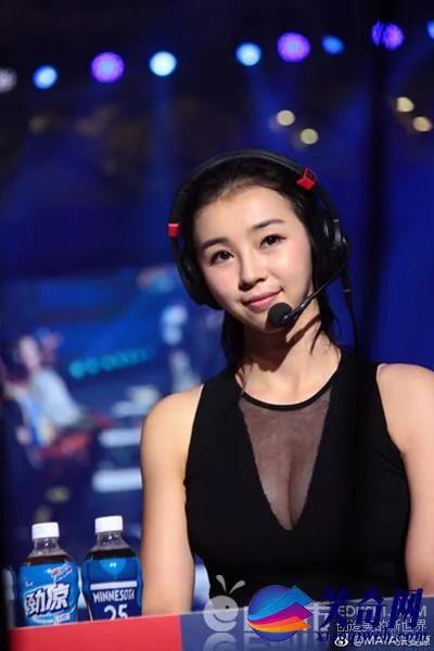 篮球解说苏群和杨毅,篮球解说苏群视频