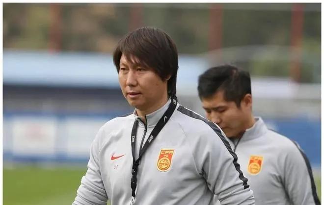 李铁用自己的方式拯救中国足球,李铁评中国足球