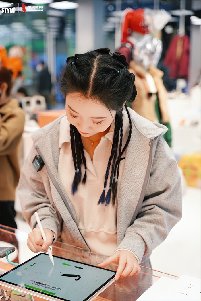 西南地区最大的耐克店重庆,耐克成都旗舰店春熙路