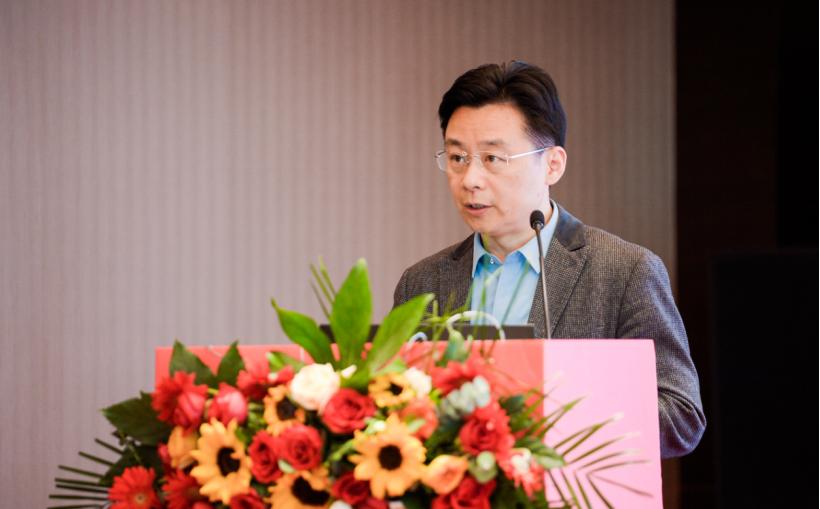 告别花眼！全国首家“迈可视老视手术临床培训中心”落户郑州