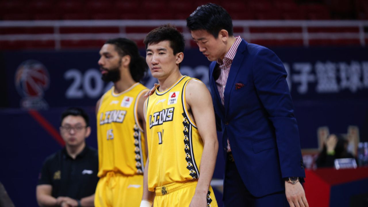 郭艾伦潘玮柏篮球,邓超郭艾伦完整视频