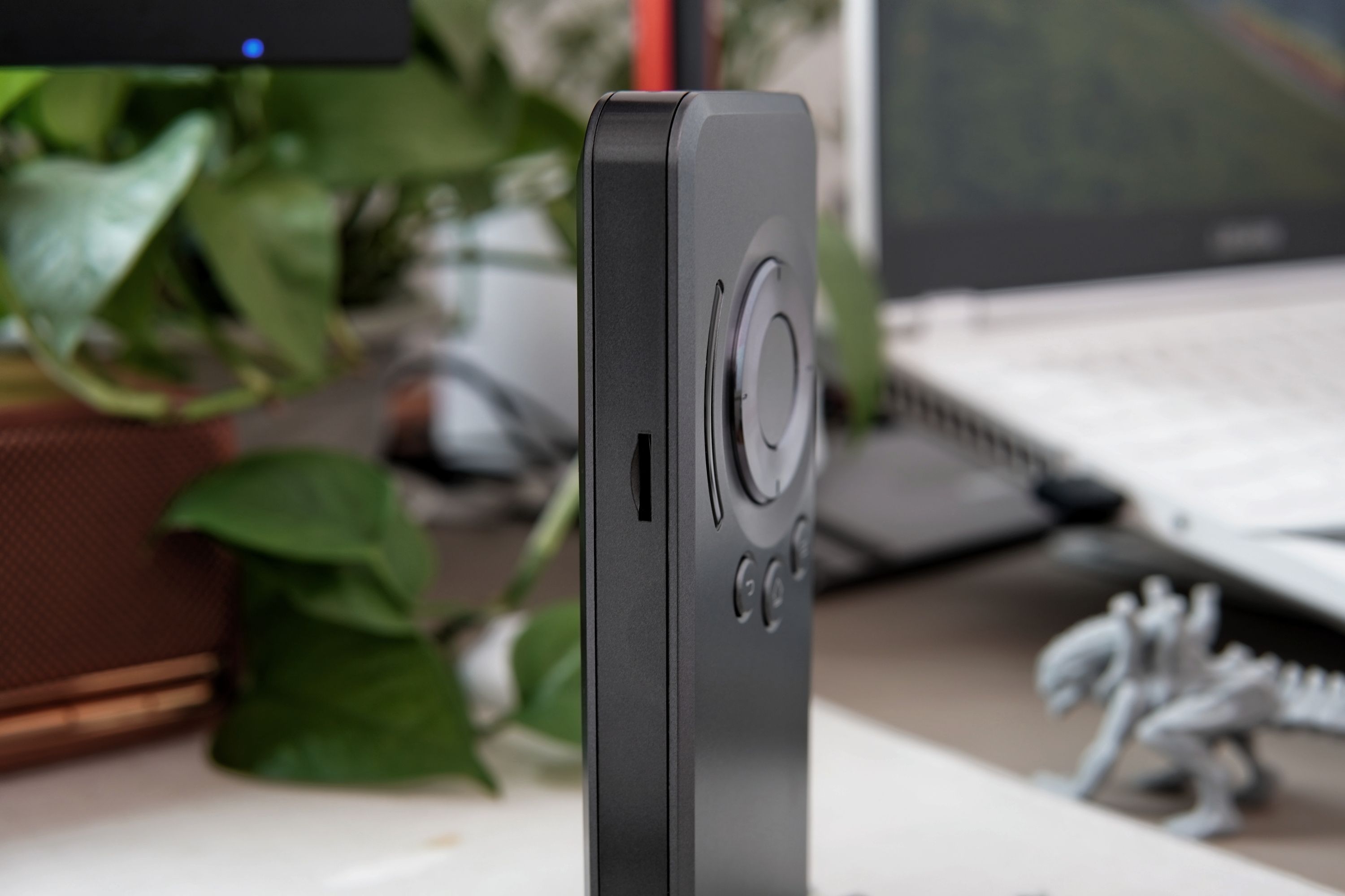 IMAX观影体验更胜VR，裸眼3D巨幕—GOOVISG3Max影院级高清头显