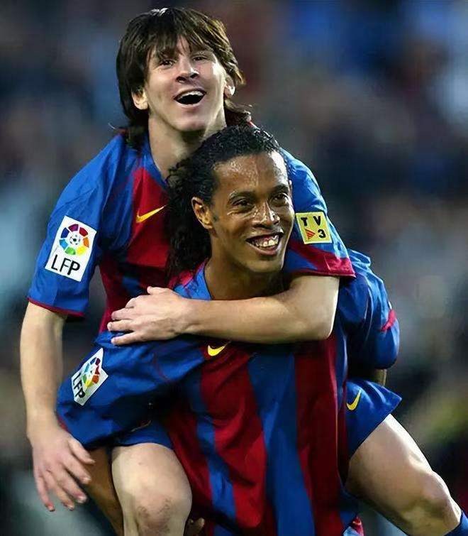 【筱茜茜爱足球】球王之王：梅西上集