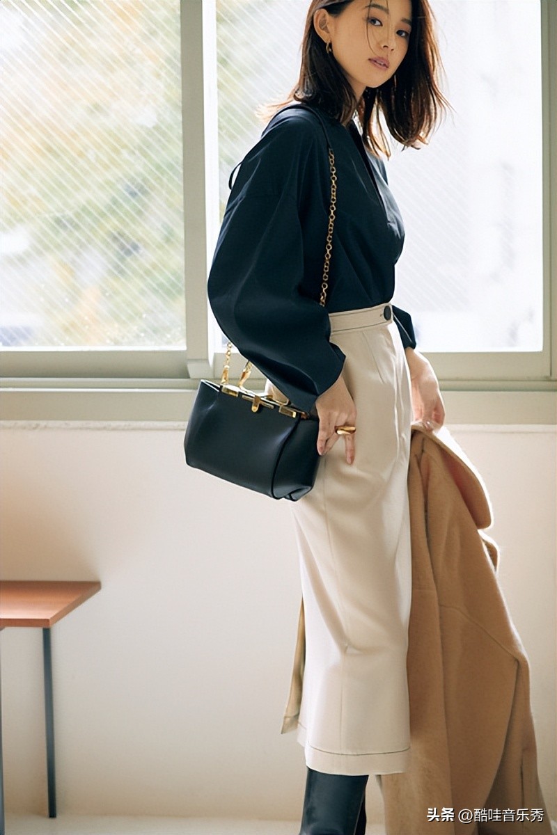 适合40-50岁高级感服装,成熟女性的春季服装