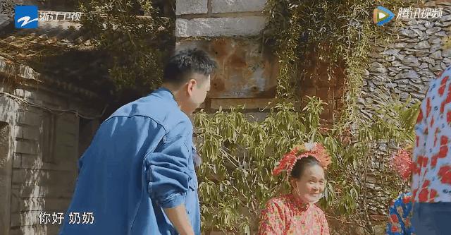 连续21年吊打厦门!这座疯狂“搞钱”的小城,藏着比三亚清净的海