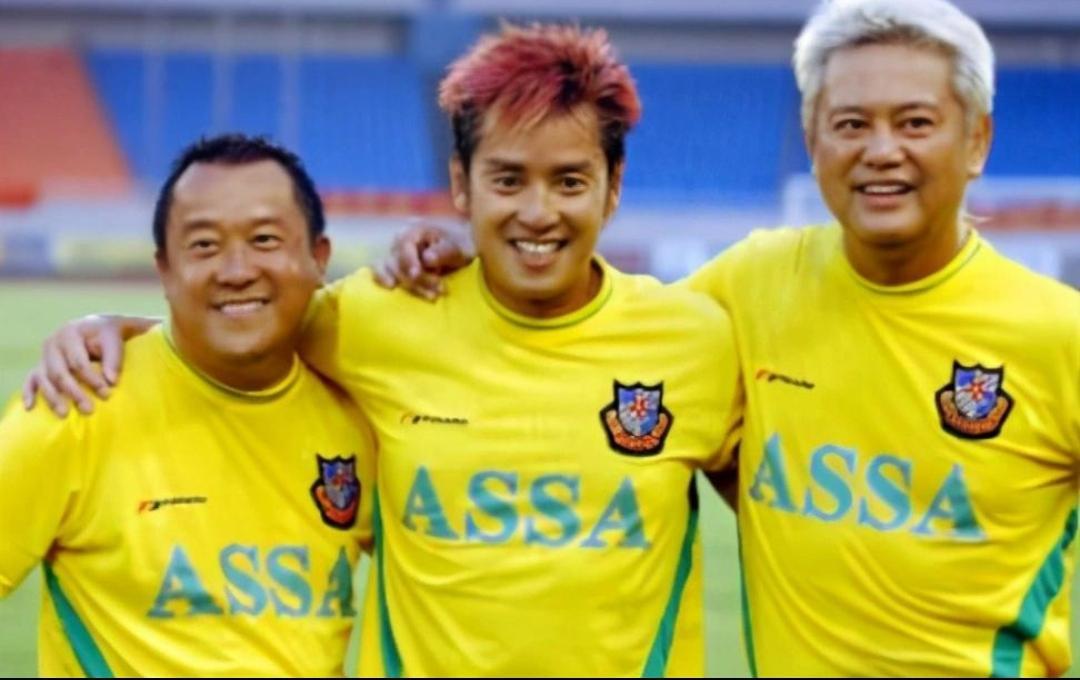 谭咏麟足球怎么样,谭咏麟年轻踢足球视频