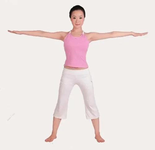 高尔夫转肩哪个位置肌肉发力,高尔夫正确转肩方法视频教程