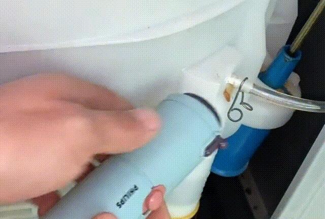 洗衣机一直进水就是不清洗,洗衣机不进水的正确维修方法