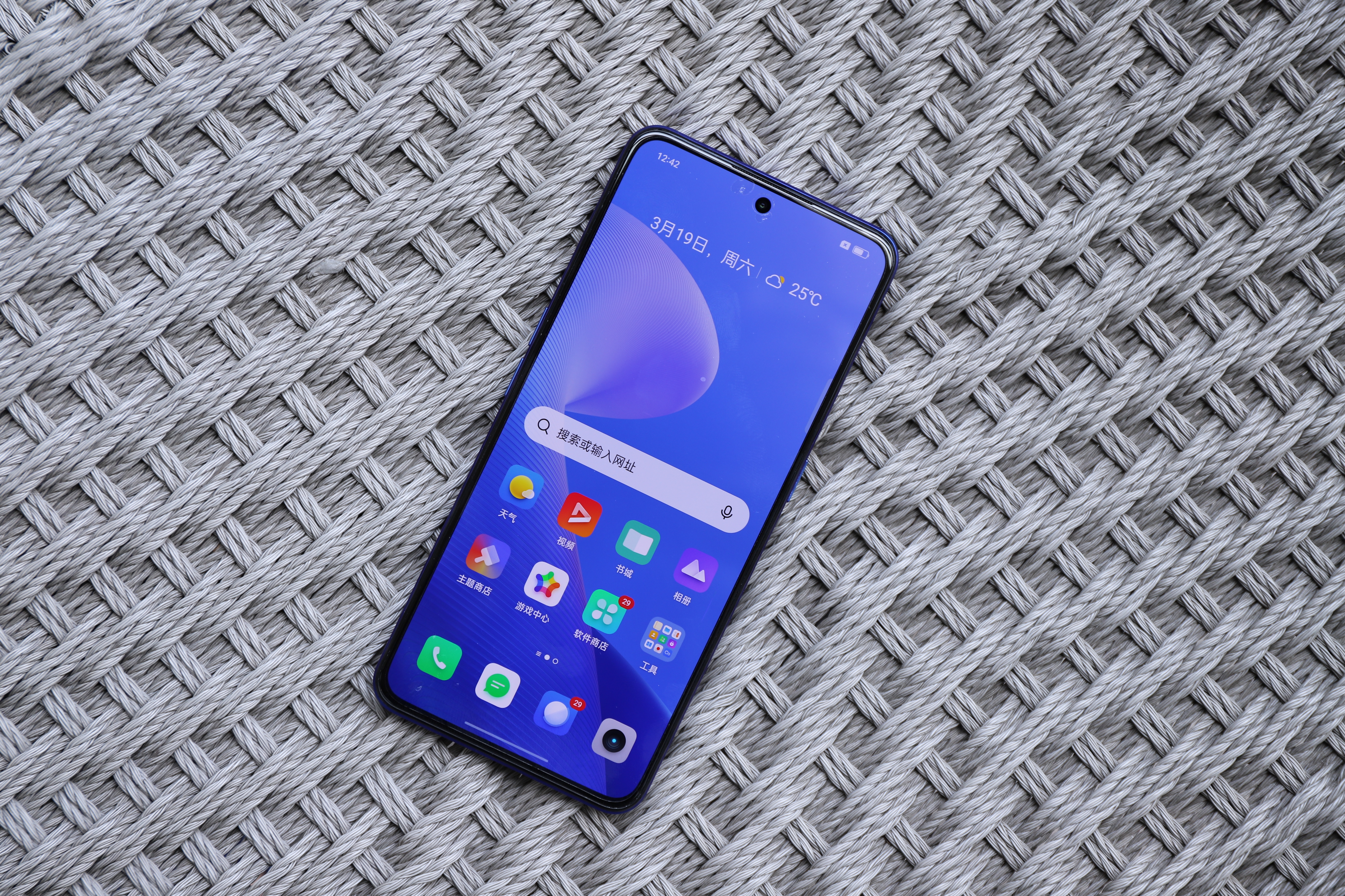 12+256gb5g手机性价比最高机型,春节1500元8+256的新手机推荐